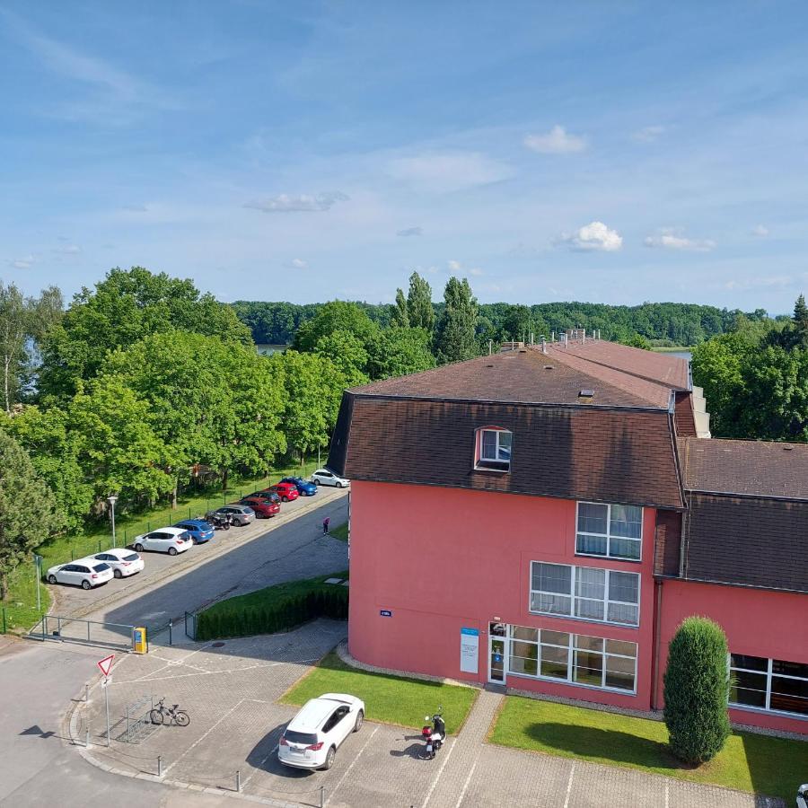 Hotel Svet Třeboň Exterior foto